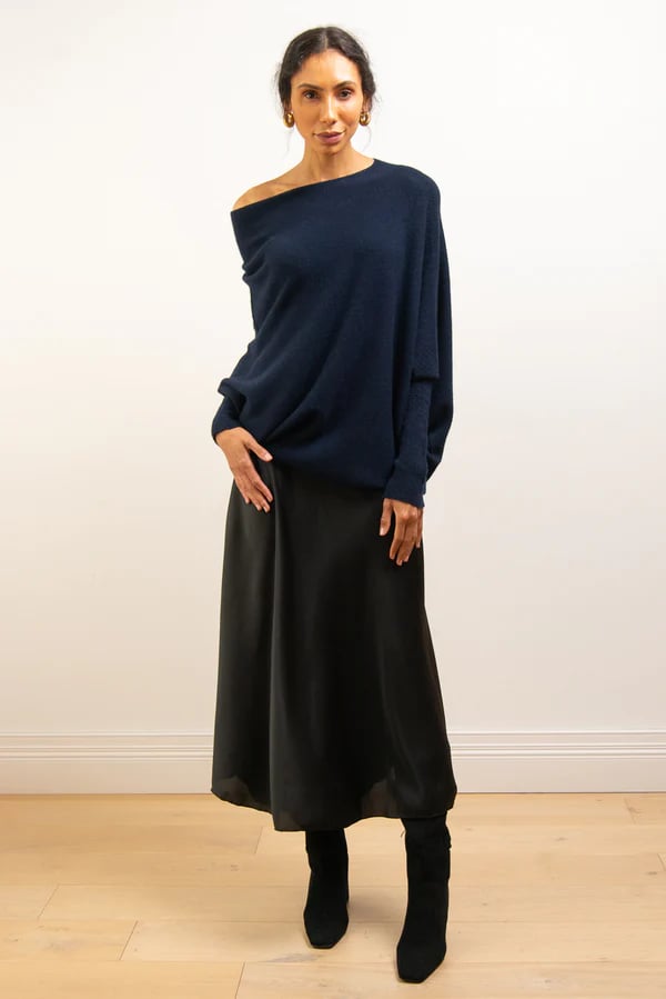 ✨Asymmetric Draped Jumper
